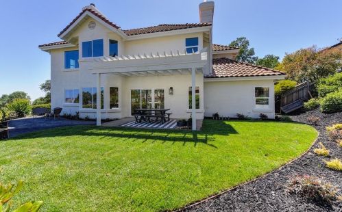 1535 Barcelona Dr, Folsom CA  95762-7212 exterior