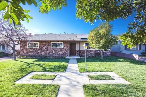 923 I St, Ontario, CA 91762-2205