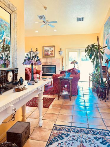 9826 San Simeon Dr, Desert Hot Springs, CA 92240-1837