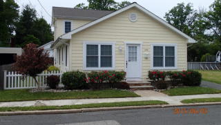 1326 Laurel Ave, Tinton Falls, NJ 07712-4607
