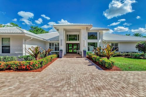 5125 Misty Morn Rd, West Palm Beach, FL 33418-7825