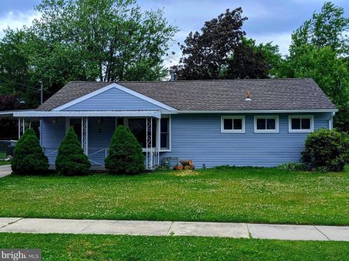 5 Oak Landing Rd, Lumberton Township, NJ 08048-3030