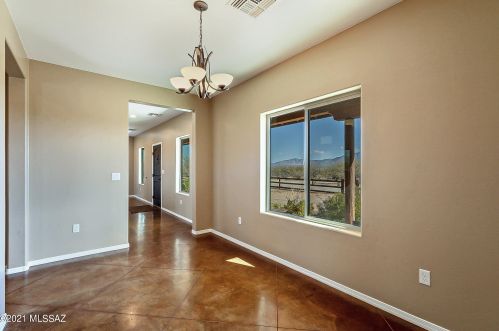 3950 Calle Cinco, Green Valley, AZ 85622-5325