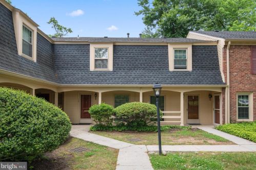 115 Stafford Dr, Blue Bell, PA 19422-1112