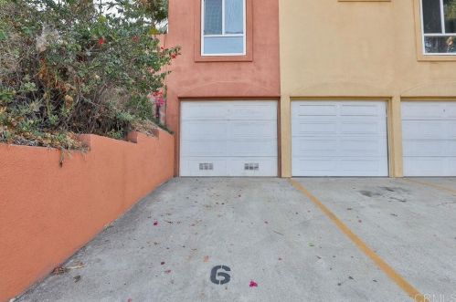 4346 52nd St, San Diego CA 92115-5206 exterior