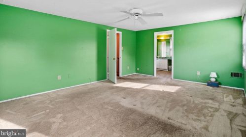 16 Turner Ln, Willingboro NJ  08046-3622 exterior