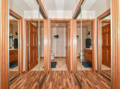 618 Park Dr, Waterford WI  53185-2890 exterior