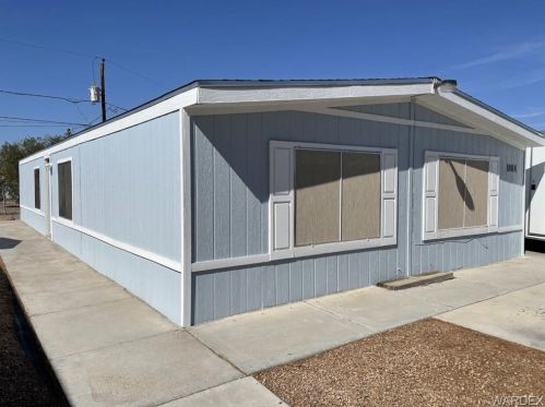 1084 Sahuaro Dr, Bullhead City, AZ 86442-6627