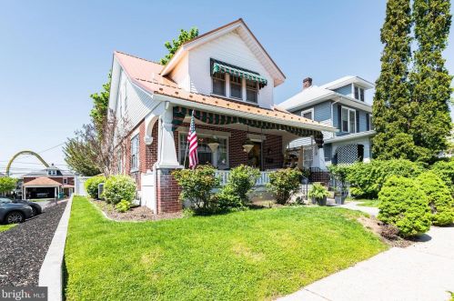 141 Caracas Ave, Swatara, PA 17033-1511