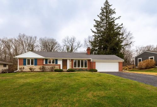 1059 Doolittle Ln, Cincinnati, OH 45230-3640