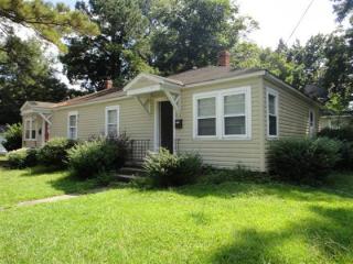 500 Avery St, Greenville, NC 27858-1208