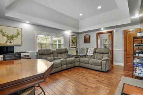 375 Rye Hill Rd, Monroe NY  10950-4511 exterior