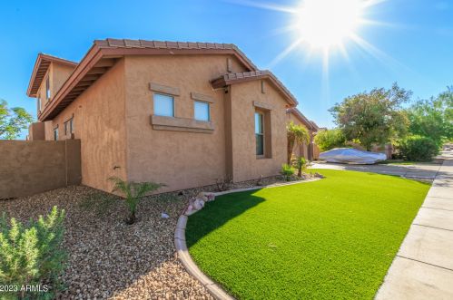 393 Remington Dr, Chandler, AZ 85286-7641