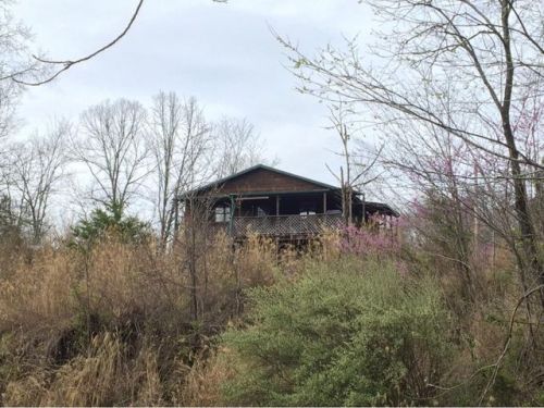 5184 Natural Tunnel Pkwy, Clinchport, VA 24244-4038