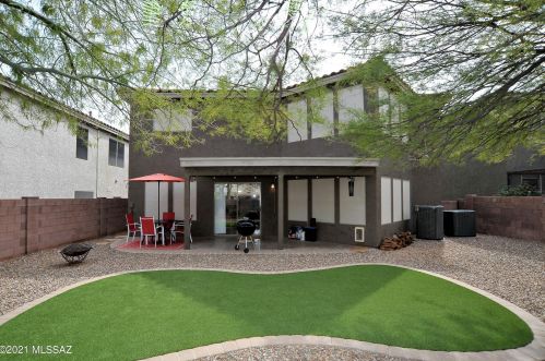 3944 Pine Creek Way, Tucson AZ 85745-7115 exterior