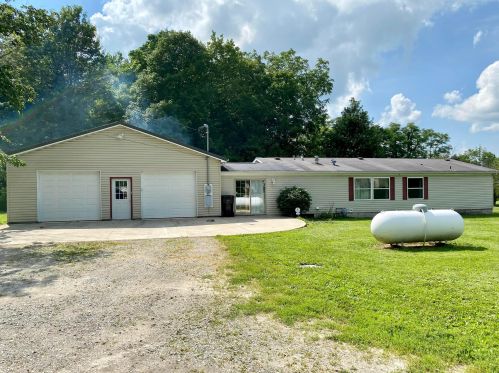 65 Hickory Dr, Marengo, OH 43334-9493
