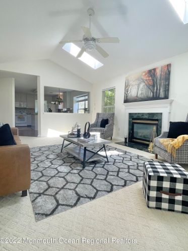 58 Ivy Hill Rd, Lakewood NJ  08701-5772 exterior