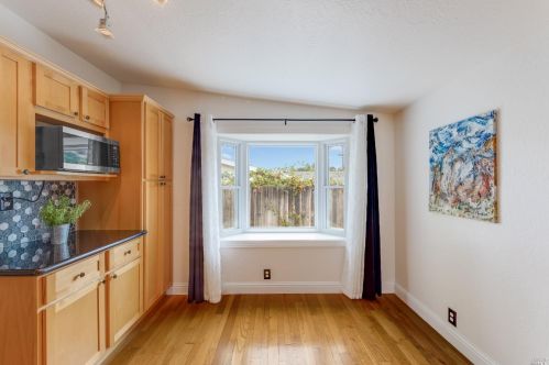 1789 Sarah Dr, Pinole CA  94564-2213 exterior