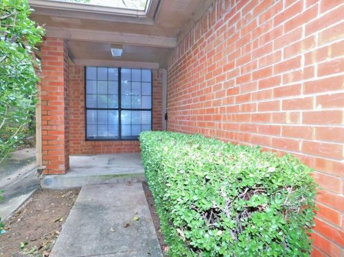 8590 Holly St, Frisco TX  75034-5640 exterior