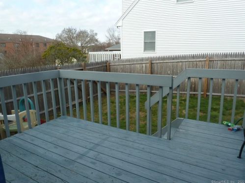 263 Willetts Ave, United States Coast Guard Ac CT  06320-3430 exterior