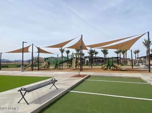 22876 Nightingale Rd, Queen Creek AZ  85142-3304 exterior