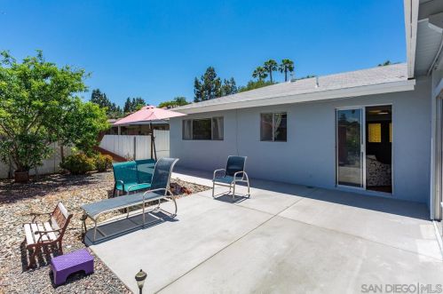 17061 Acena Dr, San Diego CA  92128-2674 exterior