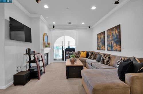3465 Dublin Blvd, Pleasanton, CA 94568-4579