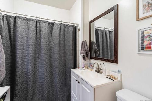 515 24th St, San Diego CA  92102-2919 exterior
