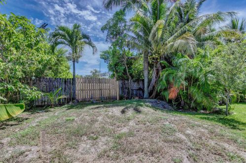 1455 Shannondale Rd, West Palm Beach FL  33406-3233 exterior