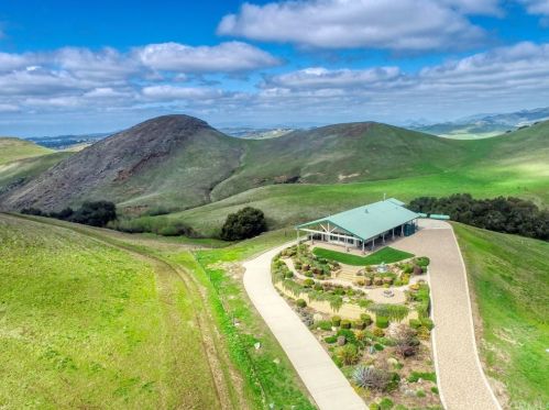 3660 Santa Domingo Rd, Pismo Beach CA  exterior