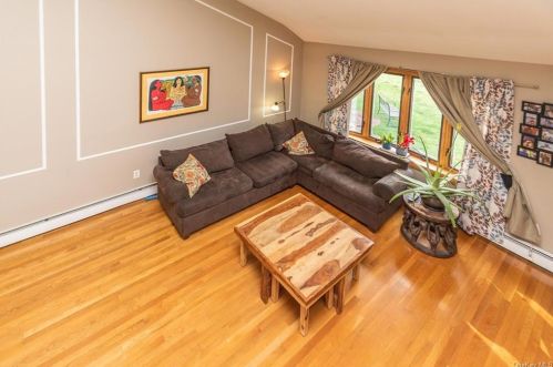 3 Capital Dr, Washingtonville NY  10992-1384 exterior