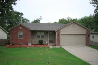75 Cinnamon Dr, North Little Rock, AR 72120-1672