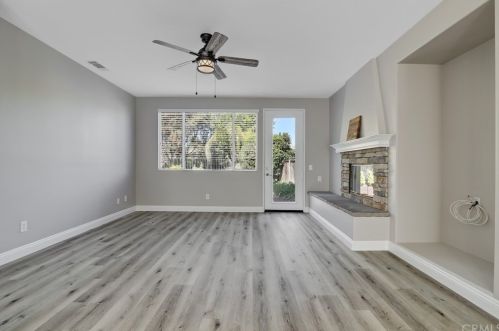 43610 Ortona St, Temecula CA  92592-3878 exterior