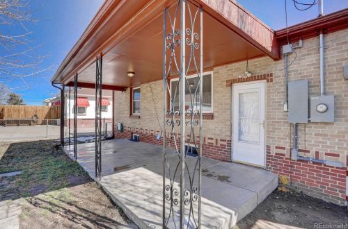 1375 Dayton St, Denver CO 80231-3425 exterior