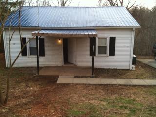 1086 Northfork Dr, Ashland City TN  37015-4533 exterior
