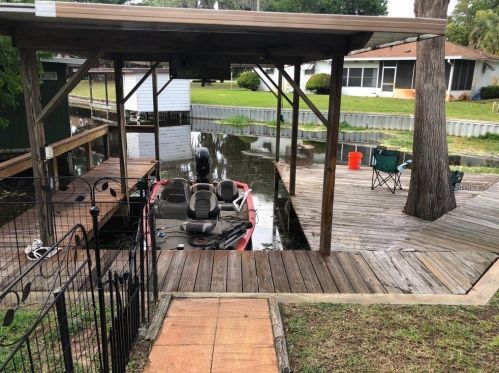 32009 Harris Rd, Tavares FL  32778-4643 exterior