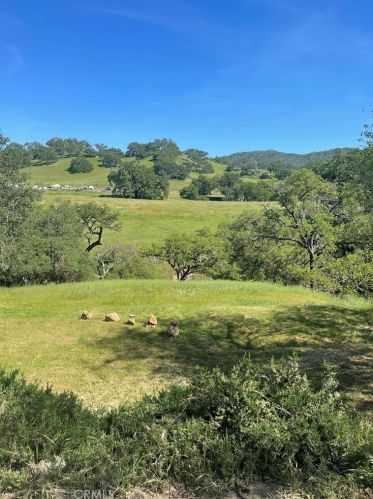 4440 Valley Ln, Lake Nacimiento CA  93446-4103 exterior