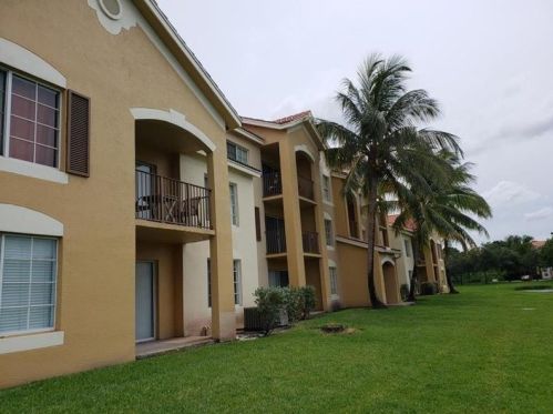 4190 San Marino Blvd, West Palm Beach FL  33409-7721 exterior