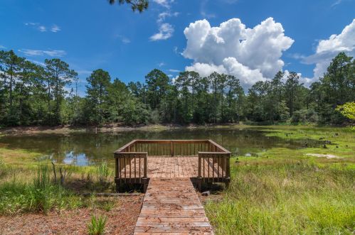 200 Ten Lake Dr, Defuniak Springs FL  32433-4506 exterior