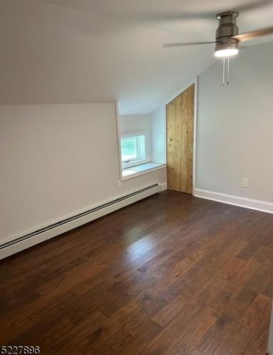 5 Pierson Ln, Oxford NJ  07863-3278 exterior