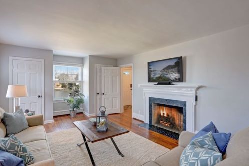1331 Surrey Cres, Norfolk, VA 23508-1130