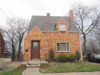 33 York Dr, Pittsburgh, PA 15214-1154