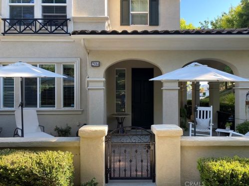 29064 Portland Ct, Temecula CA  92591-7594 exterior