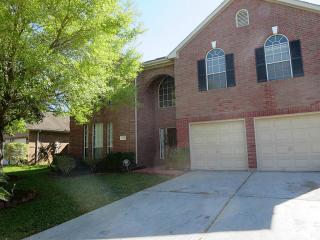 5718 Ames Xing, Sugar Land TX  77479-8911 exterior