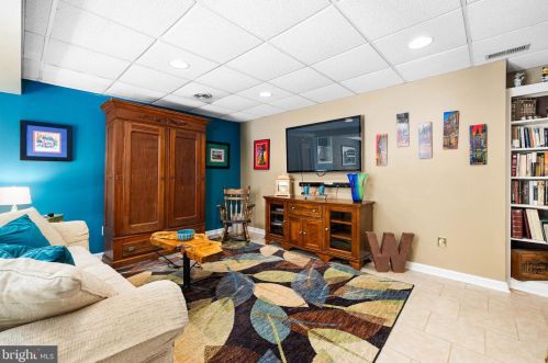 7748 Waterford Dr, Spotsylvania VA  22551-2200 exterior