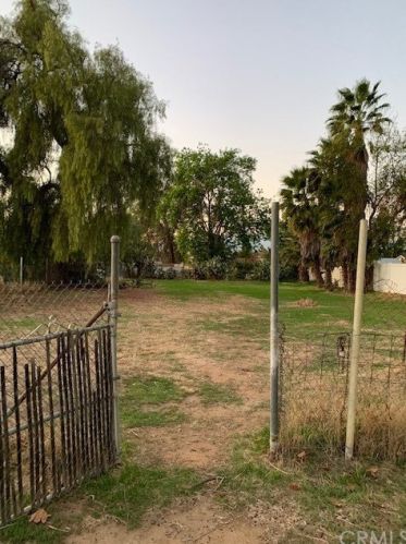 6933 Marguerita Ave, Riverside CA 92504-4517 exterior