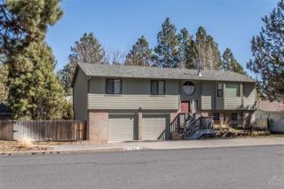 1102 Teakwood Dr, Bend, OR 97702-2303