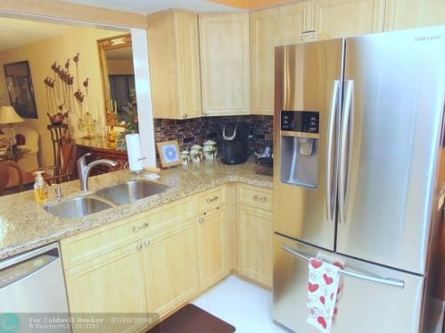 6454 Aspen Glen Cir, Boynton Beach, FL 33437-1821