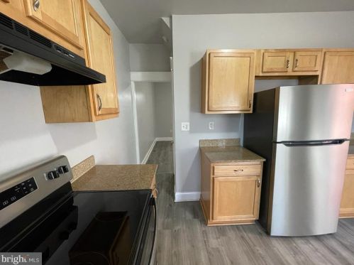 1929 Brookwood St, Harrisburg PA  17104-2326 exterior