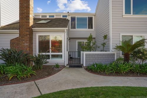 1445 1st St, San Diego, CA 92118-1503